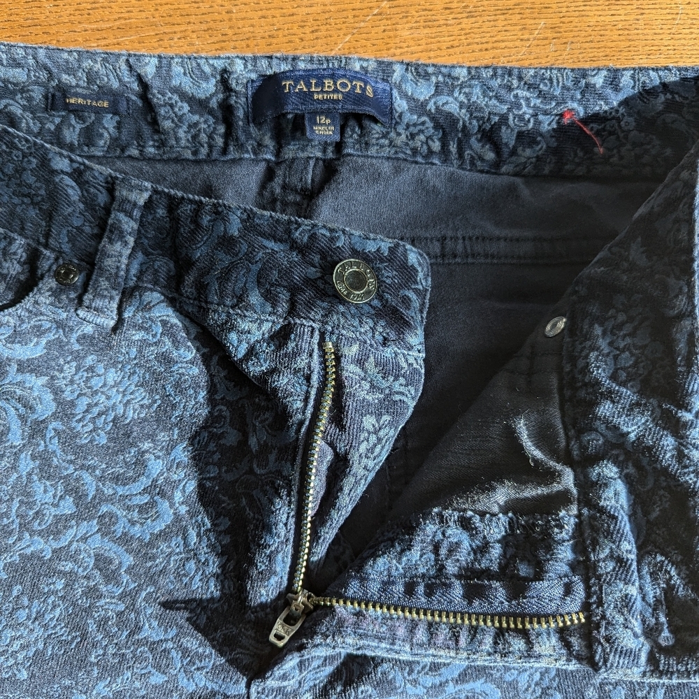Talbots Petite Heritage Blue Velvet Burnout Corduroy Pants Womens Sz 12P Floral - Picture 4 of 12